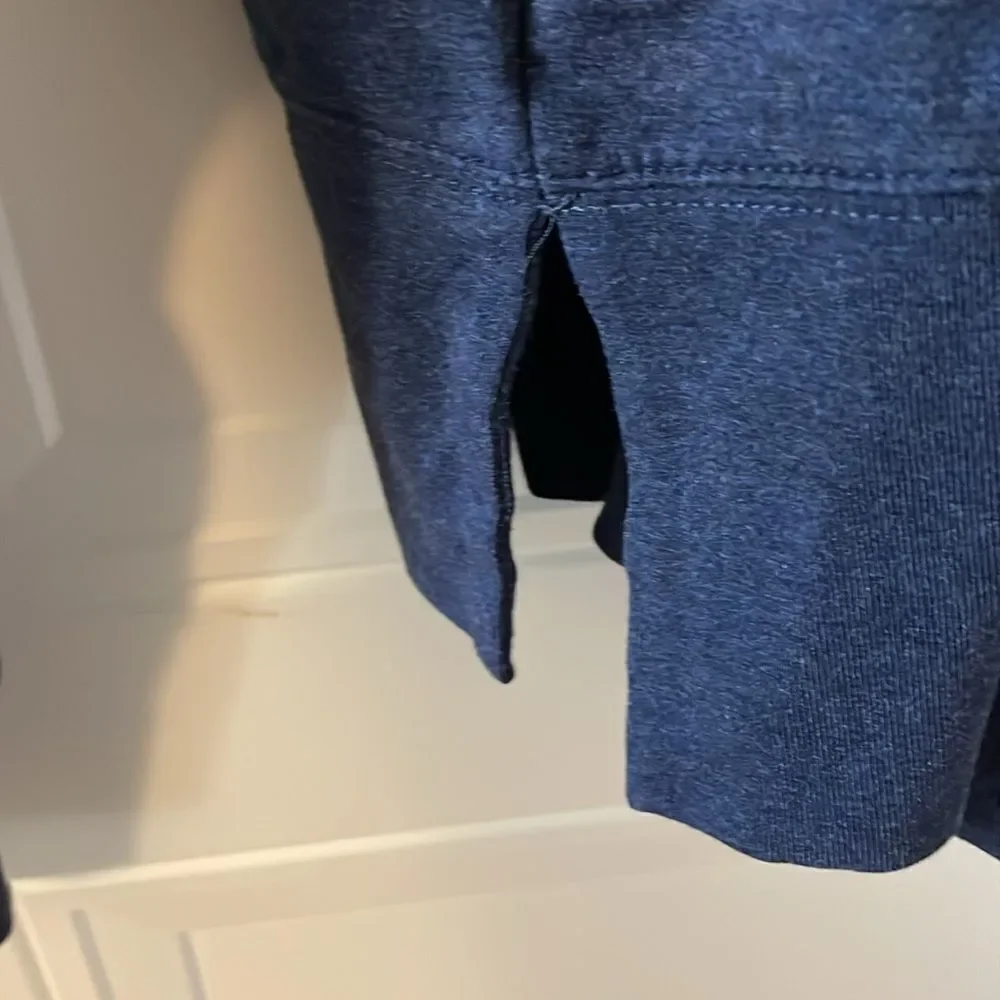 Alo Yoga Navy Slouchy Hooded Sweatshirt - Picture 6 of 6